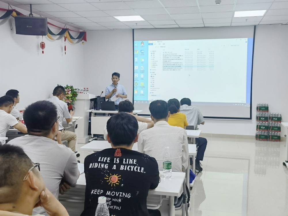 星空全国体育总会官方网站-星空online(中国)药业技术交流会 (3) - 副本.jpg